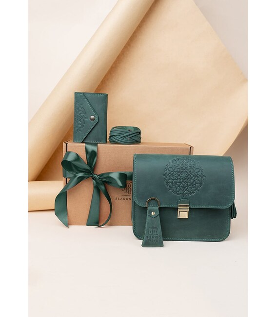 Женский подарочный набор кожаных аксессуаров Монреаль фото, картинка, изображение