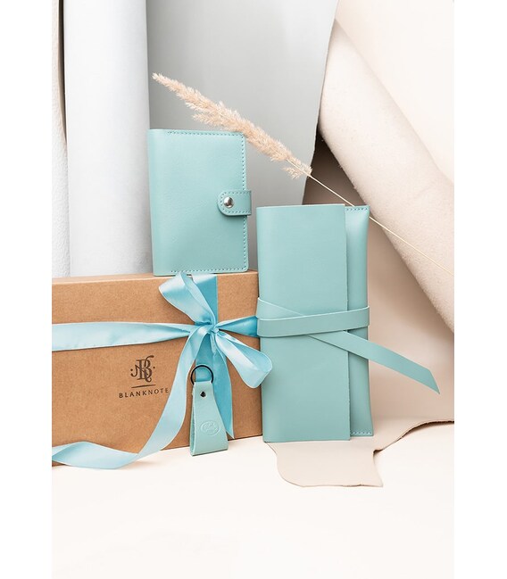 Набір шкіряних аксесуарів для мандрівника Тіффані картинка, зображення, фото