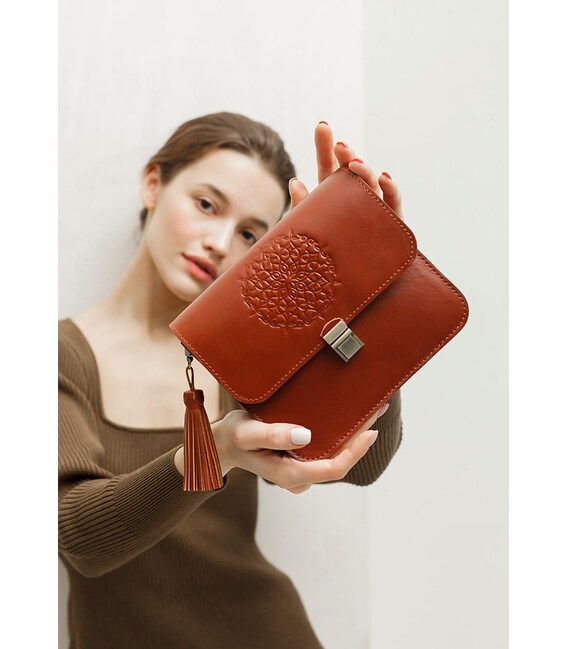 Шкіряна жіноча бохо-сумка Лілу світло-коричнева картинка, зображення, фото