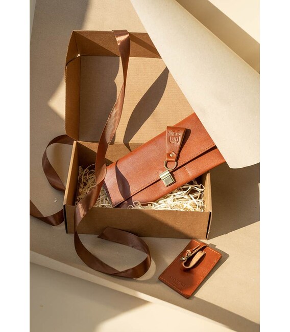 Набор кожаных аксессуаров для путешественника Буэнос-Айрес фото, картинка, изображение