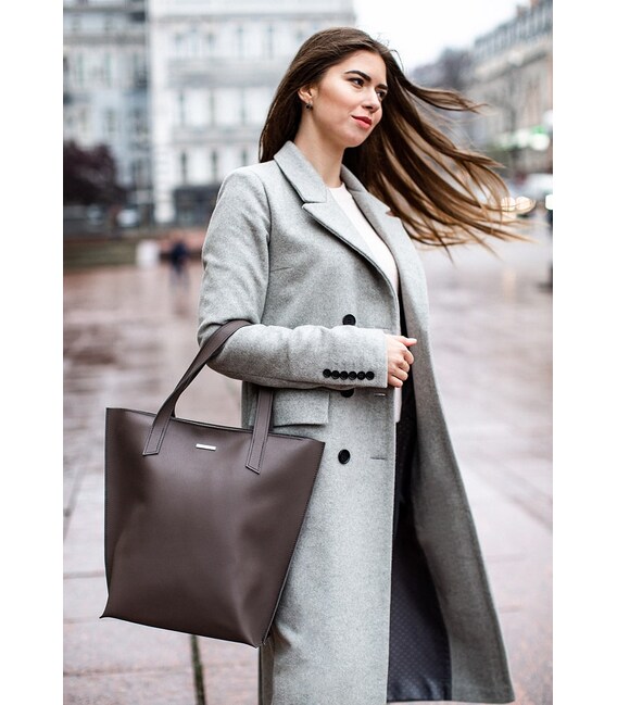 Шкіряна жіноча сумка шоппер D.D. темно-бежева картинка, зображення, фото