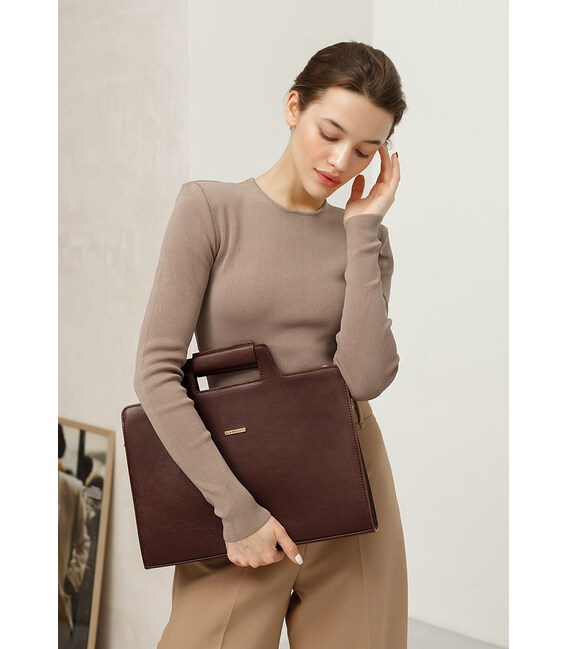 Жіноча шкіряна сумка для ноутбука і документів бордова картинка, зображення, фото