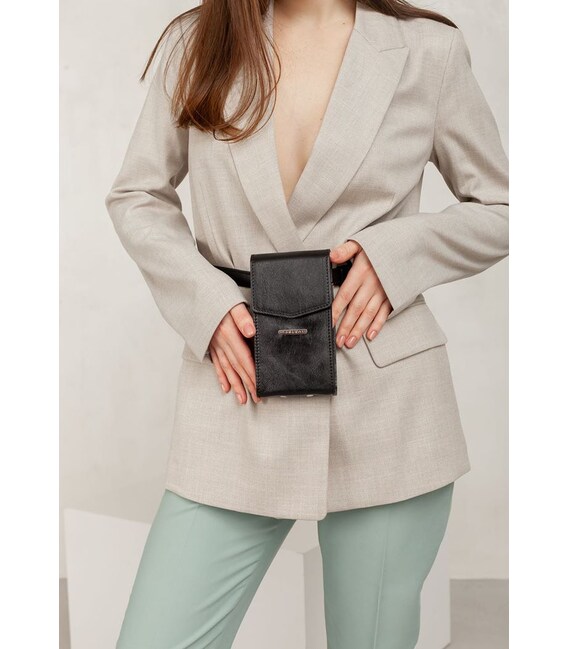 Вертикальная женская кожаная сумка Mini черная поясная/кроссбоди фото, картинка, изображение