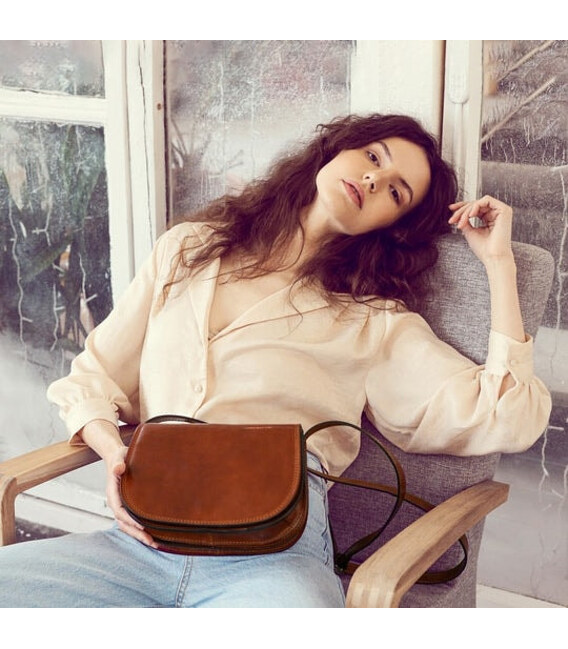 Шкіряна сумка кросбоді жіноча Time Resistance 5218401 - Moonfleet - коньячна фото, картинка, изображение