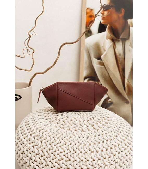 Женская кожаная косметичка 2.0 Бордовая Краст фото, картинка, изображение