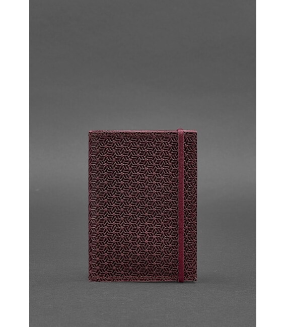 Кожаная обложка для паспорта 2.0 бордовая Карбон фото, картинка, изображение