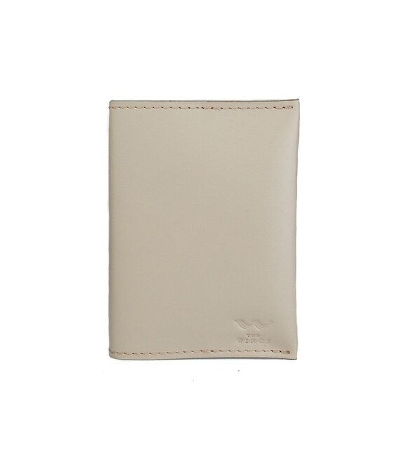 Кожаная паспортная обложка бежевая фото, картинка, изображение