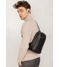 Кожаный мужской рюкзак (сумка-слинг) на одно плечо Chest Bag черный картинка, изображение, фото