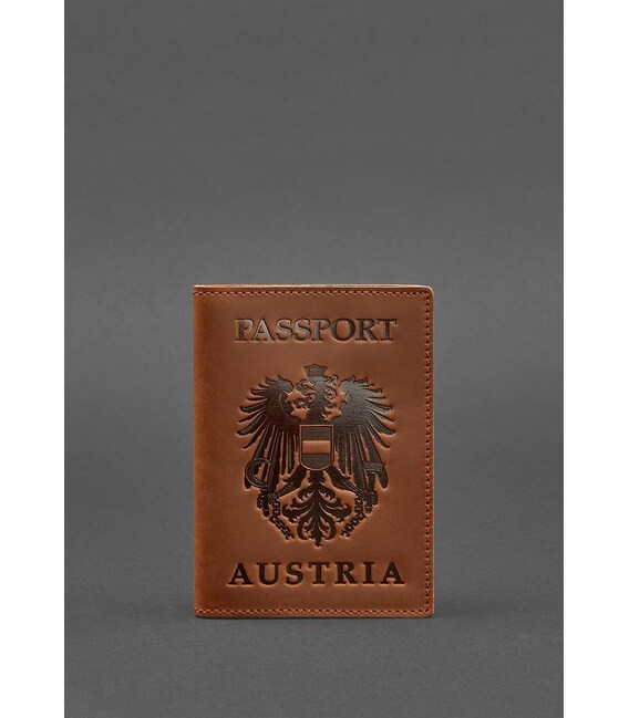 Кожаная обложка для паспорта с австрийским гербом светло-коричневая Crazy Horse фото, картинка, изображение