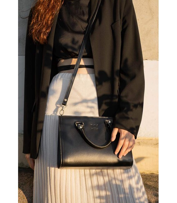 Женская кожаная сумка Fancy черная краст фото, картинка, изображение