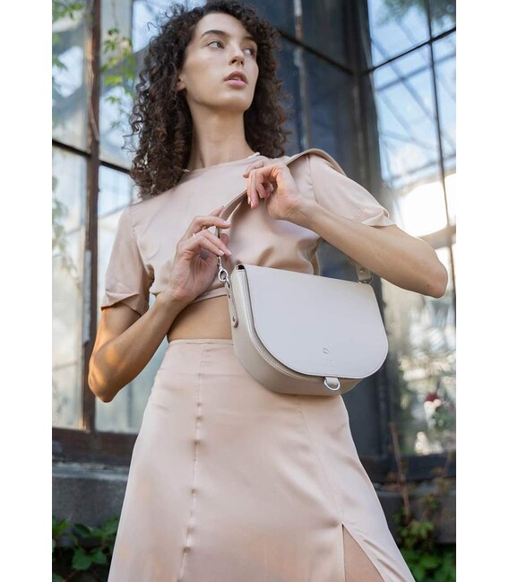 Женская кожаная сумка Ruby L светло-бежевая фото, картинка, изображение