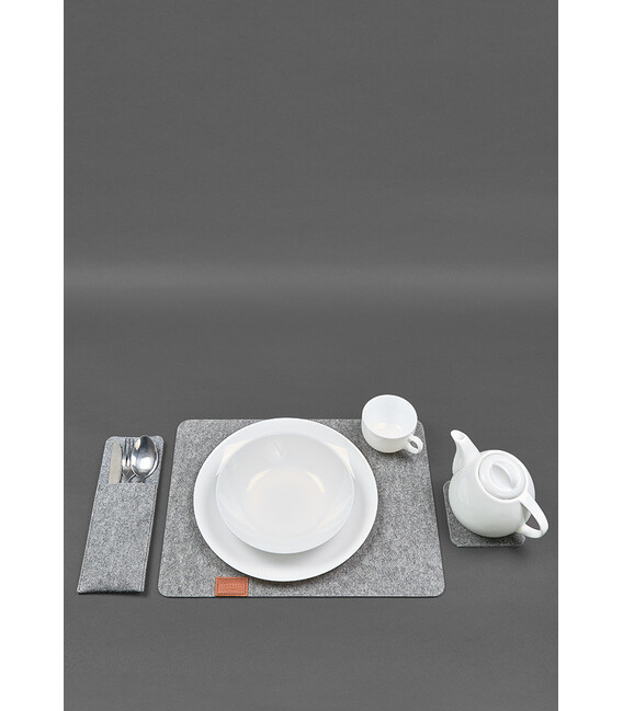 Набір для сервірування столу на 1 персону світло-коричневий картинка, зображення, фото