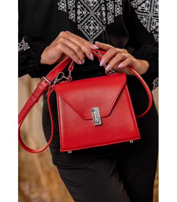 Женская кожаная сумка Futsy красная фото, картинка, изображение