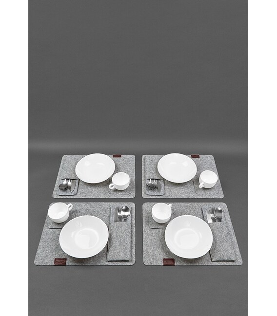 Фетровый набор для сервировки стола на 4 персоны бордовый фото, картинка, изображение