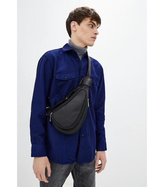 Компактний шкіряний рюкзак на одне плече RA-3026-3md TARWA фото, картинка, изображение