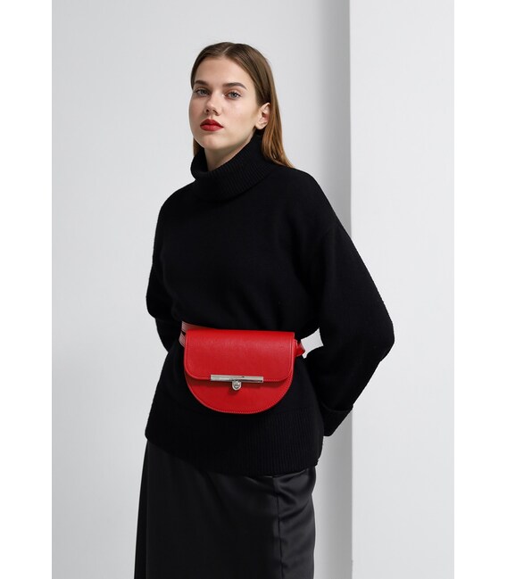 Женская кожаная сумка поясная-кроссбоди Bridget красная фото, картинка, изображение