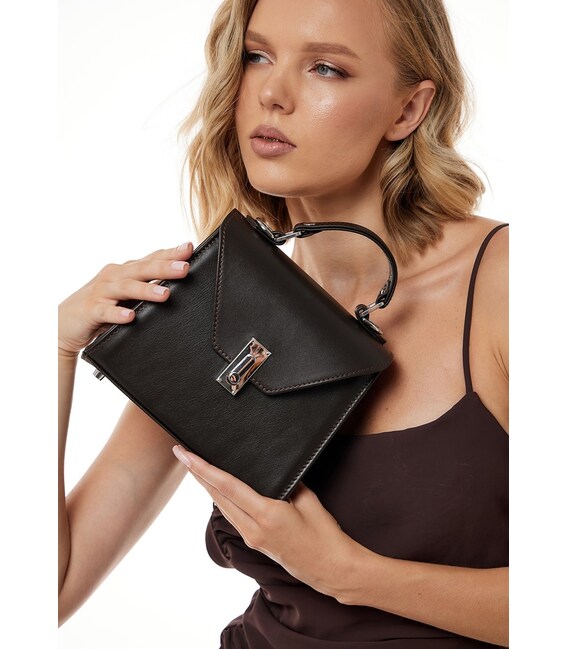 Женская кожаная сумка Futsy темно-коричневая фото, картинка, изображение